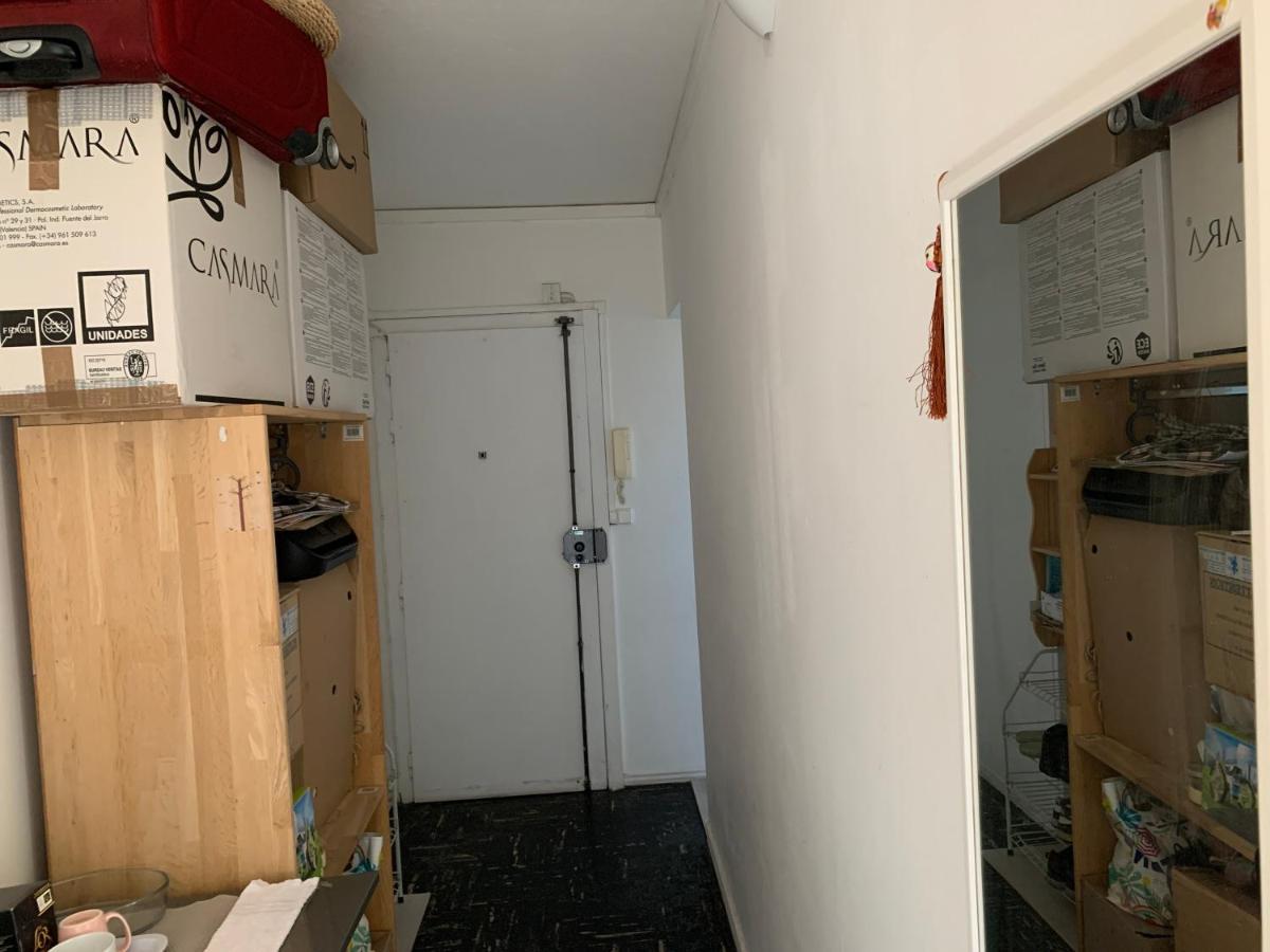 Une Chambre Simple Confortable Avec Acces Direct Aeroport D'Orly Buitenkant foto